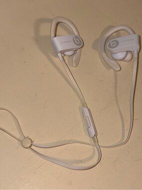 Beats Powerbeats3 Wireless In-Ear Headphones